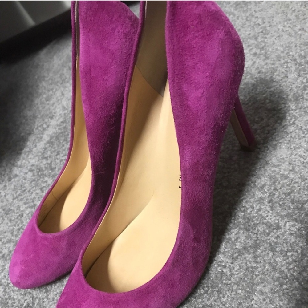 Ivanka Trump 6.5 pumps!